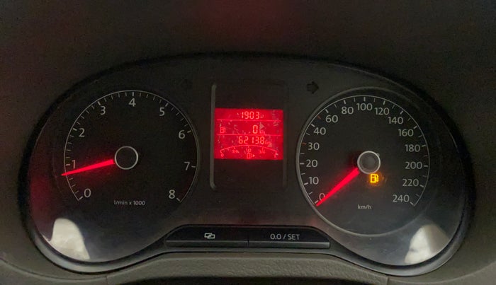 2012 Volkswagen Vento HIGHLINE 1.6 MPI, Petrol, Manual, 62,138 km, Odometer Image