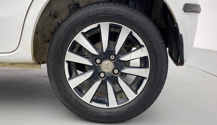 2016 Toyota Etios Liva V  LIMITED, Petrol, Manual, 36,589 km, Left Rear Wheel