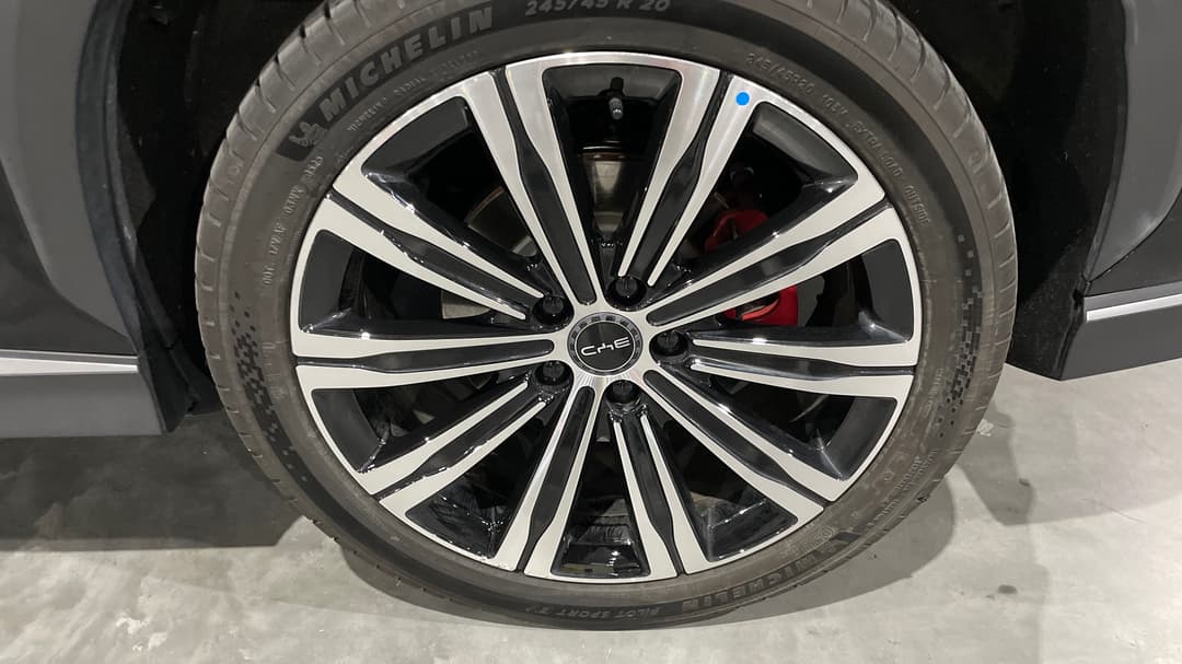 2025 Byd Sealion 7 Performance, Automatic, 13982 km, Left Rear Wheel