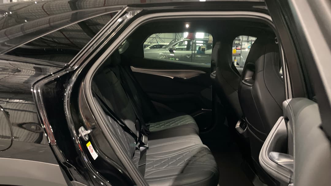 2025 Byd Sealion 7 Performance, Automatic, 13982 km, Right Side Rear Door Cabin View