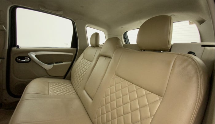 2015 Nissan Terrano XL (P), Petrol, Manual, 72,643 km, Right Side Rear Door Cabin