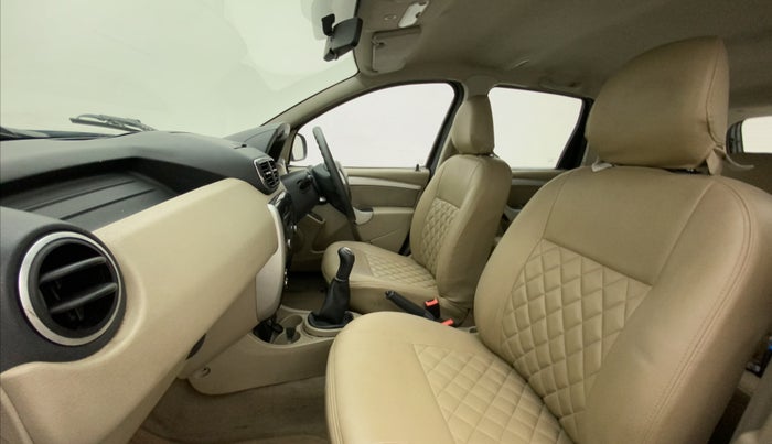 2015 Nissan Terrano XL (P), Petrol, Manual, 72,643 km, Right Side Front Door Cabin