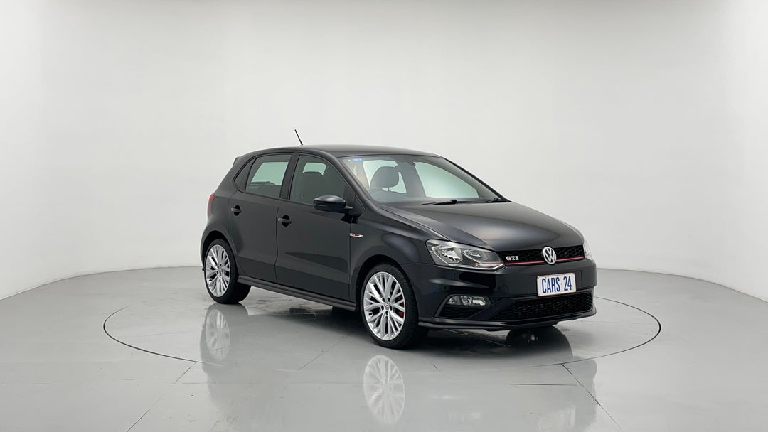 Right Front Diagonal (45- Degree) View