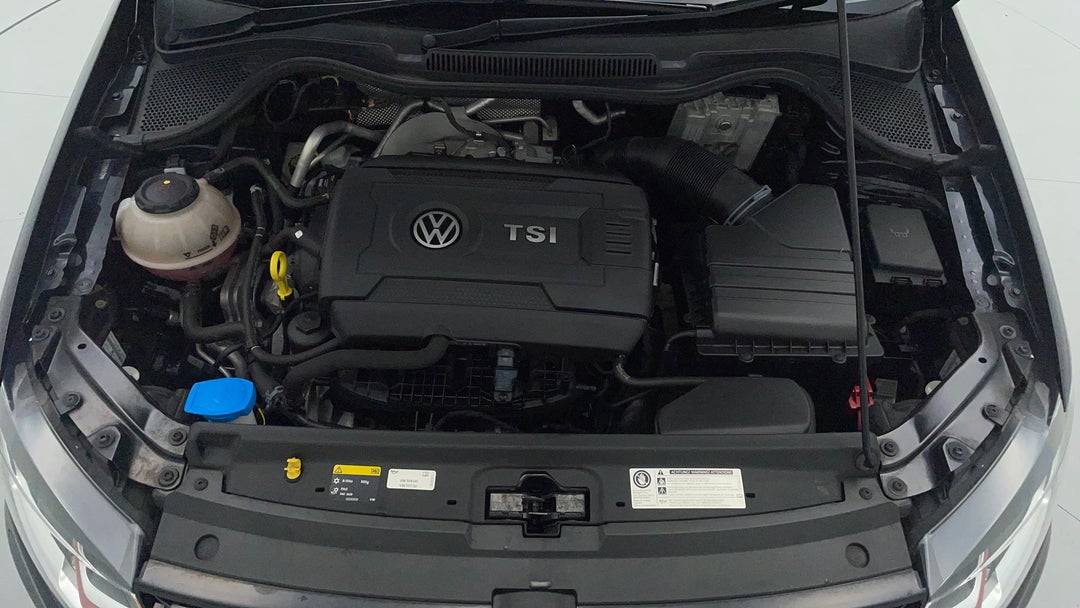 Open Bonnet (Engine)