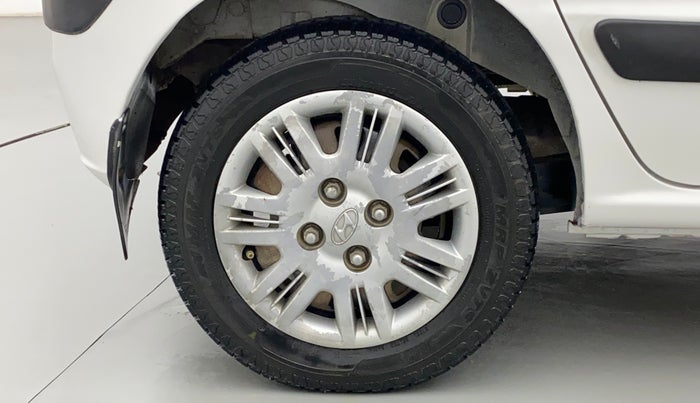 2014 Hyundai Santro Xing GLS PLUS AUDIO, CNG, Manual, 1,08,887 km, Right Rear Wheel