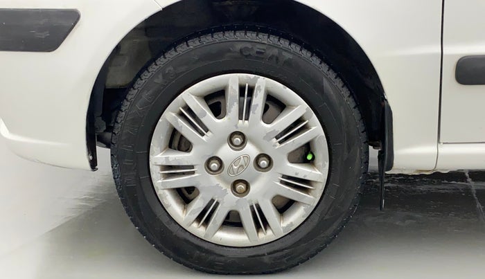 2014 Hyundai Santro Xing GLS PLUS AUDIO, CNG, Manual, 1,08,887 km, Left Front Wheel