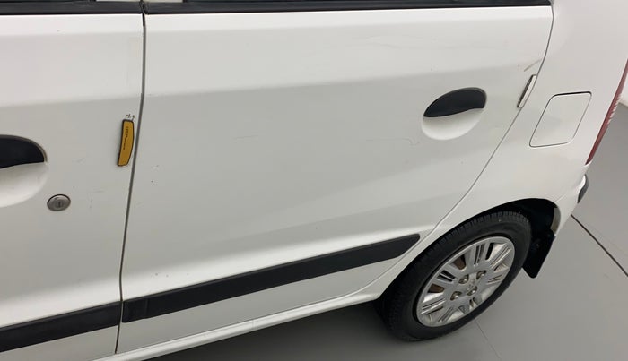 2014 Hyundai Santro Xing GLS PLUS AUDIO, CNG, Manual, 1,08,887 km, Rear left door - Minor scratches