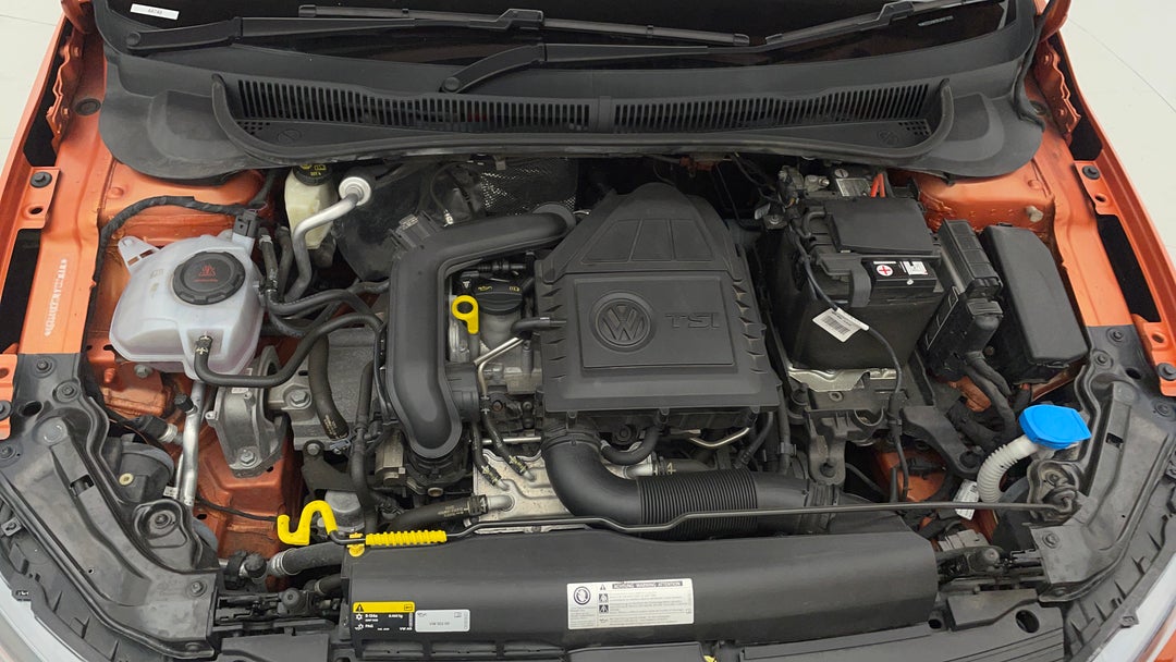 Open Bonnet (Engine)