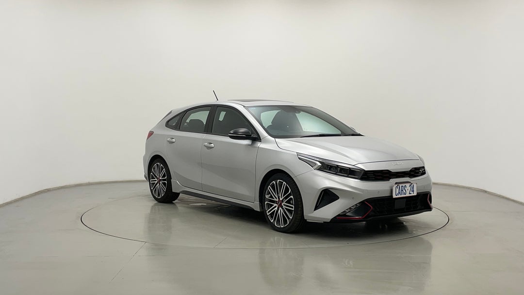 Right Front Diagonal (45- Degree) View