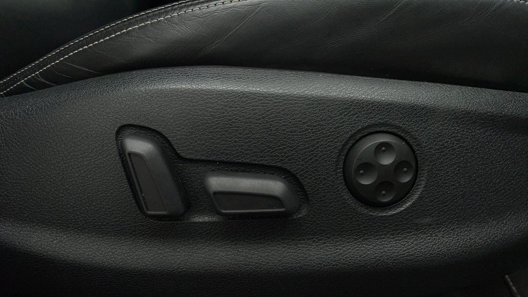 2016 Audi S3 2.0 Tfsi Quattro, Automatic, 118448 km, Drivers Side Adjustment Panel