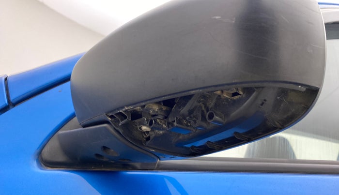 2019 Maruti Alto VXI, Petrol, Manual, 42,396 km, Left rear-view mirror - Cover has minor damage