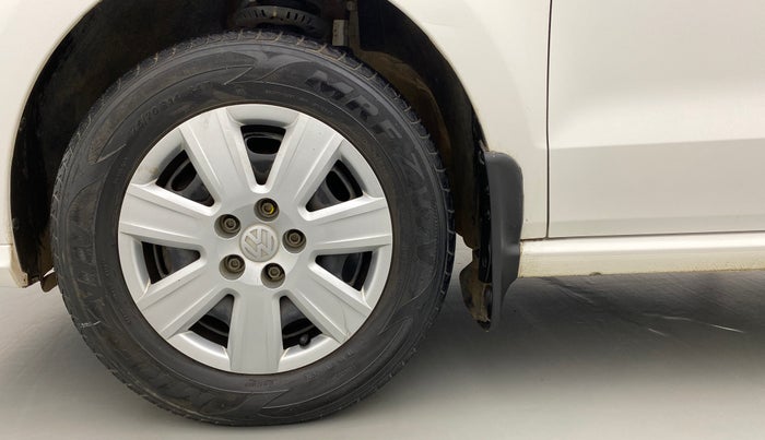 2016 Volkswagen Ameo TRENDLINE 1.2, Petrol, Manual, 18,162 km, Left Front Wheel