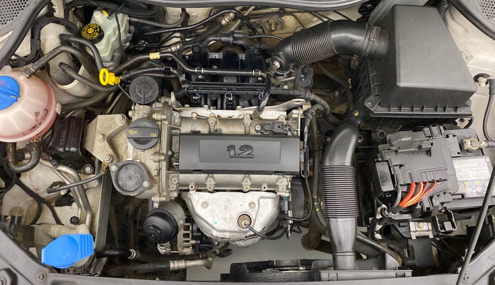 2016 Volkswagen Ameo TRENDLINE 1.2, Petrol, Manual, 18,162 km, Open Bonet