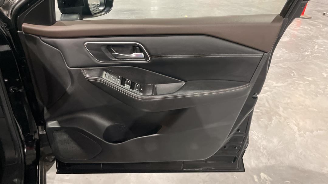 2023 Nissan X-trail Ti (4WD) E-power (hybrid), Automatic, 45369 km, Speaker View
