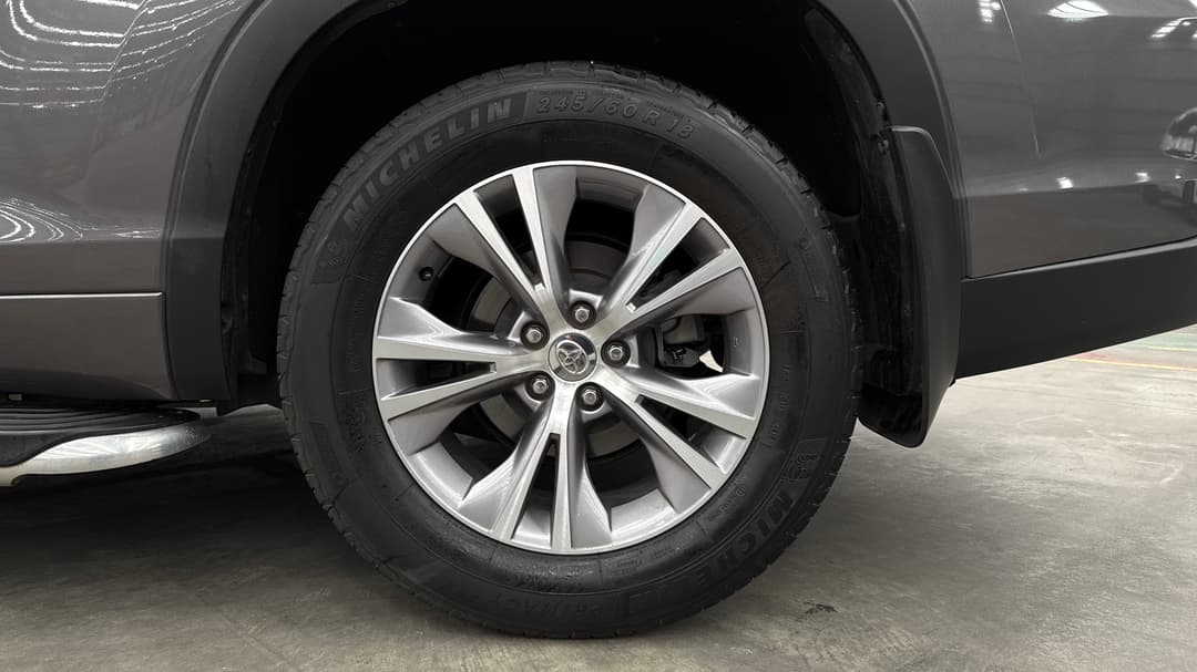 2015 Toyota Kluger Gxl (4x2), Automatic, 119669 km, Left Rear Wheel