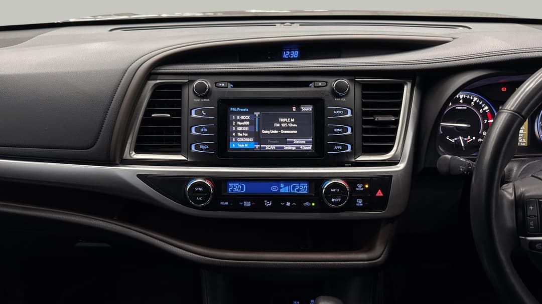 2015 Toyota Kluger Gxl (4x2), Automatic, 119669 km, Center Console