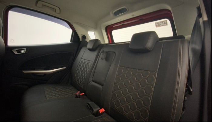 2018 Ford Ecosport TITANIUM 1.5L DIESEL, Diesel, Manual, 73,250 km, Right Side Rear Door Cabin