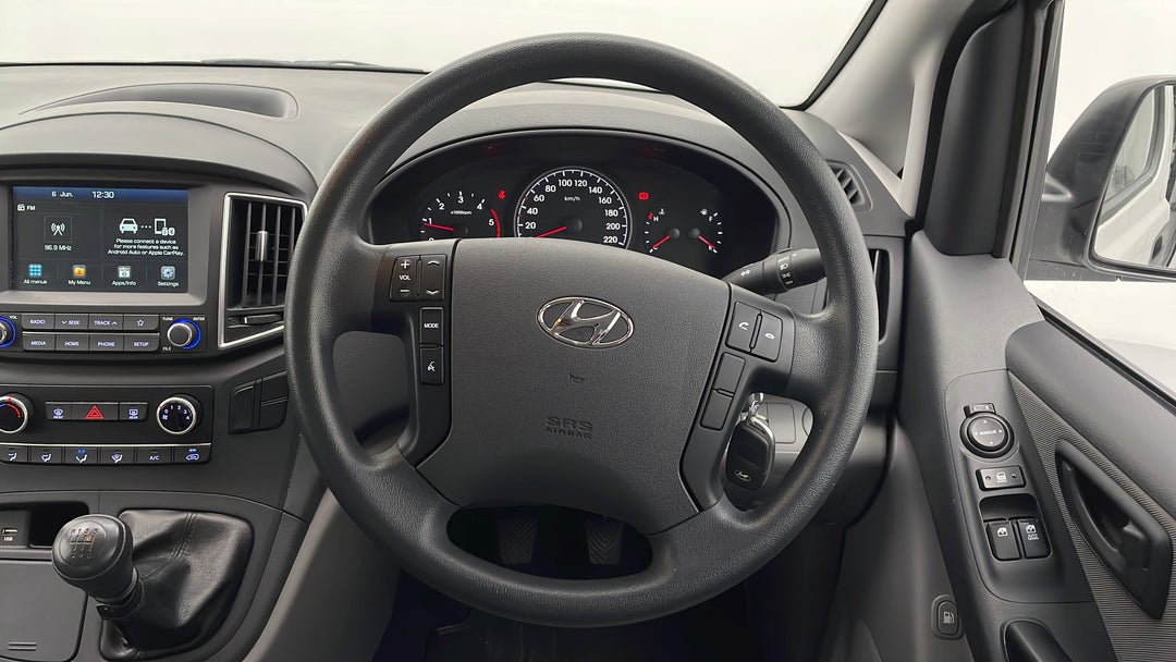 2020 Hyundai Iload 3s Liftback, Manual, 10509 km, Steering Wheel Close-up