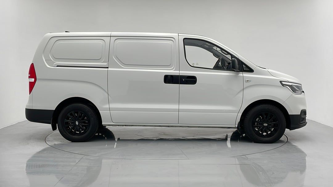 2020 Hyundai Iload 3s Liftback, Manual, 10509 km, Right Side View