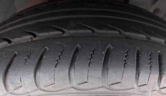 2018 Ford Ecosport 1.5 TITANIUM TI VCT, Petrol, Manual, 17,239 km, Right Front Tyre Tread