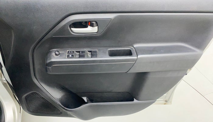2020 Maruti New Wagon-R 1.0 VXI (O), Petrol, Manual, 32,893 km, Driver Side Door Panels Control