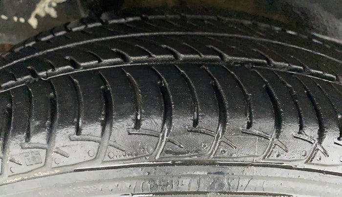 2020 Maruti New Wagon-R 1.0 VXI (O), Petrol, Manual, 32,893 km, Right Rear Tyre Tread
