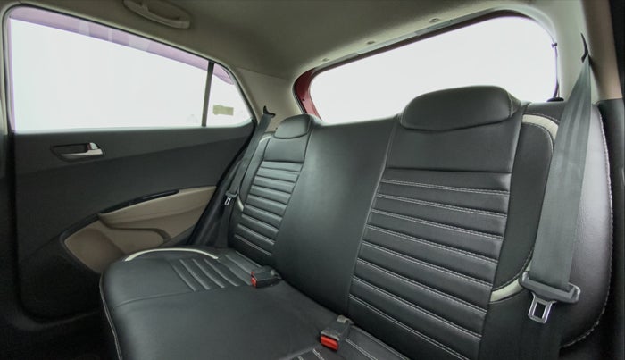 2014 Hyundai Grand i10 SPORTZ 1.2 KAPPA VTVT, Petrol, Manual, 88,974 km, Right Side Rear Door Cabin