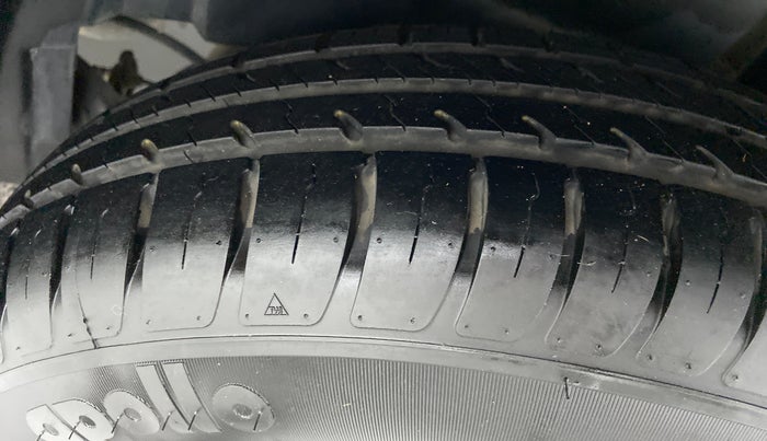 2014 Maruti Swift Dzire LDI, Diesel, Manual, 1,19,293 km, Left Rear Tyre Tread