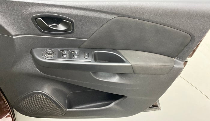 2018 Renault Captur RXE diesel (MT), Diesel, Manual, 40,592 km, Driver Side Door Panels Control