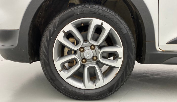 2017 Hyundai i20 Active 1.2 S, Petrol, Manual, 43,470 km, Left Front Wheel