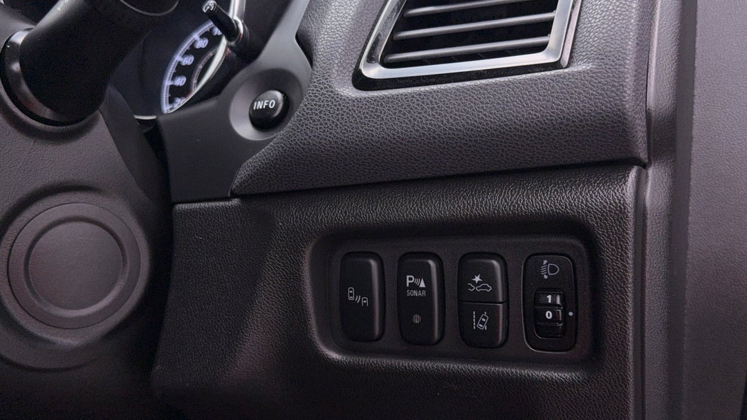 2021 Mitsubishi ASX Ls (2WD), Automatic, 85218 km, Utility Switches/Buttons