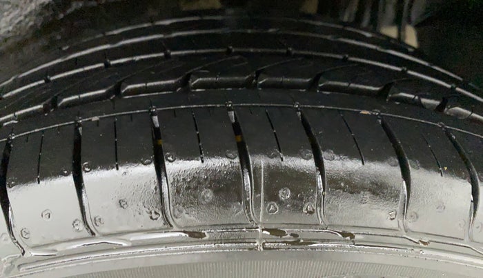 2021 Tata NEXON XZ 1.2, Petrol, Manual, 17,853 km, Left Rear Tyre Tread