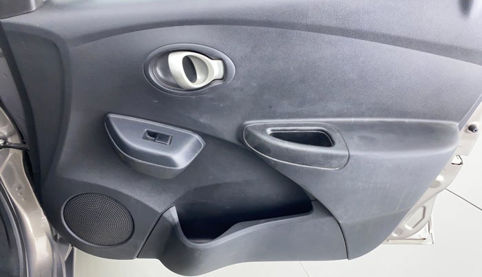 2018 Datsun Go T, Petrol, Manual, 15,469 km, Driver Side Door Panels Control