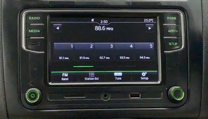 2019 Skoda Rapid AMBITION 1.5 TDI, Diesel, Manual, 95,465 km, Infotainment System