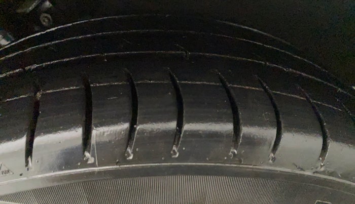 2019 Skoda Rapid AMBITION 1.5 TDI, Diesel, Manual, 95,465 km, Left Front Tyre Tread