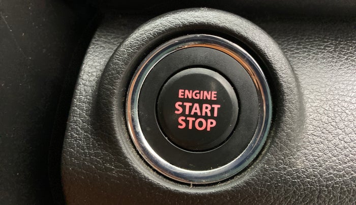 2019 Maruti XL6 ZETA AT SHVS, Petrol, Automatic, 55,235 km, Keyless Start/ Stop Button