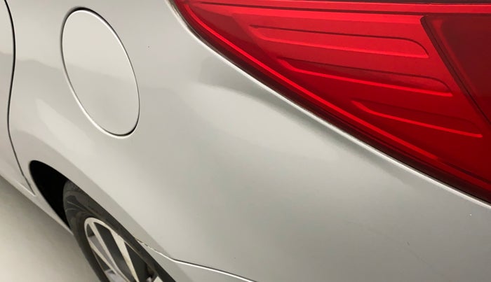 2016 Hyundai Verna 1.6 VTVT SX AT, Petrol, Automatic, 65,882 km, Left quarter panel - Slightly dented