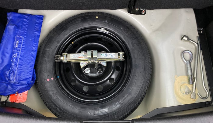 2017 Maruti Swift VXI O, Petrol, Manual, 7,065 km, Spare Tyre