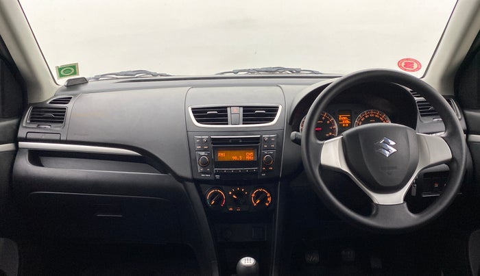 2017 Maruti Swift VXI O, Petrol, Manual, 7,065 km, Dashboard