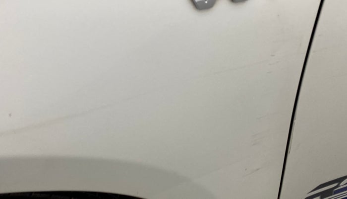 2017 Maruti Swift VXI O, Petrol, Manual, 7,065 km, Left fender - Minor scratches
