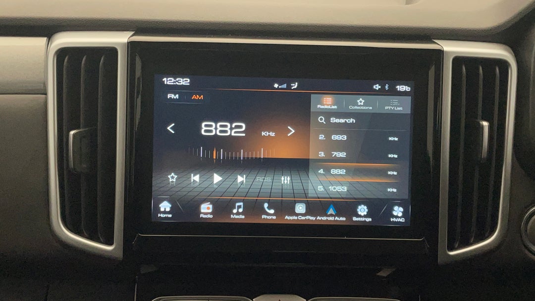 2022 GWM Ute Cannon (4x4), Automatic, 12627 km, Infotainment System