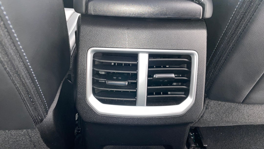 2022 GWM Ute Cannon (4x4), Automatic, 12627 km, Rear A/C Vent