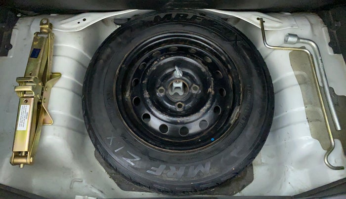 2016 Maruti Alto K10 VXI P, Petrol, Manual, 75,823 km, Spare Tyre