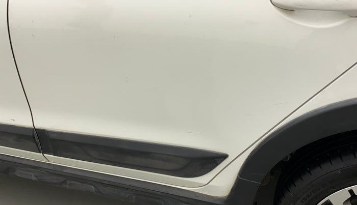 2016 Hyundai i20 Active 1.2 S, Petrol, Manual, 72,488 km, Rear left door - Minor scratches
