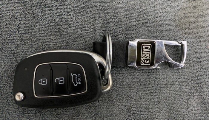 2016 Hyundai i20 Active 1.2 S, Petrol, Manual, 72,488 km, Key Close Up