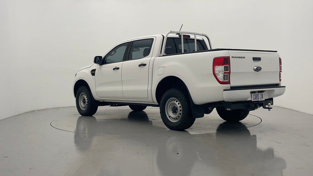 Left Back Diagonal (45- Degree) View