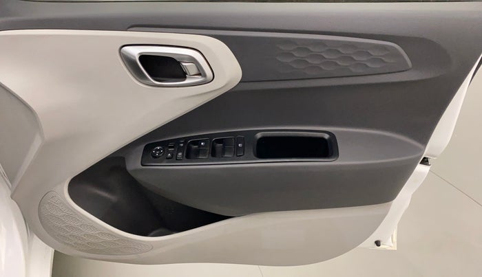 2021 Hyundai GRAND I10 NIOS SPORTZ 1.2 KAPPA VTVT CNG, CNG, Manual, 32,423 km, Driver Side Door Panels Control