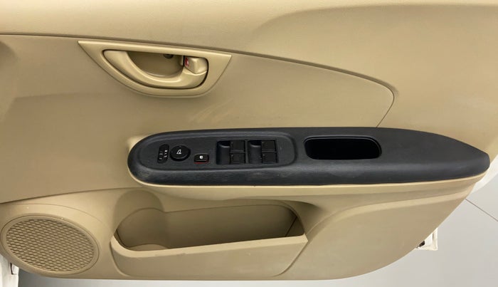 2014 Honda Amaze 1.2 SMT I VTEC, Petrol, Manual, 53,068 km, Driver Side Door Panels Control
