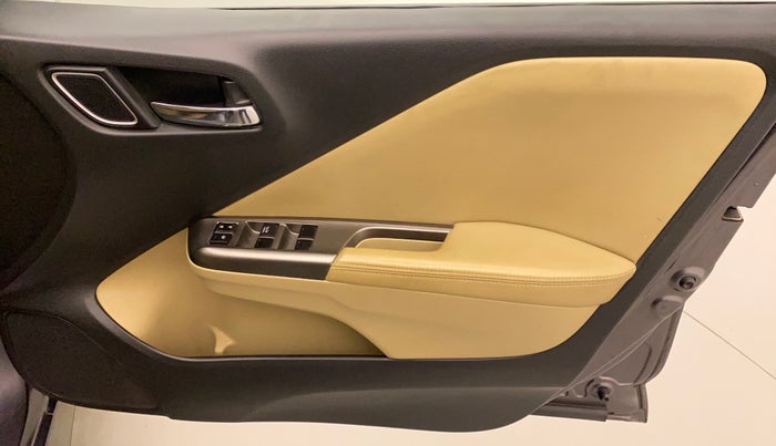 2017 Honda City 1.5L I-VTEC VX, Petrol, Manual, 32,237 km, Driver Side Door Panels Control