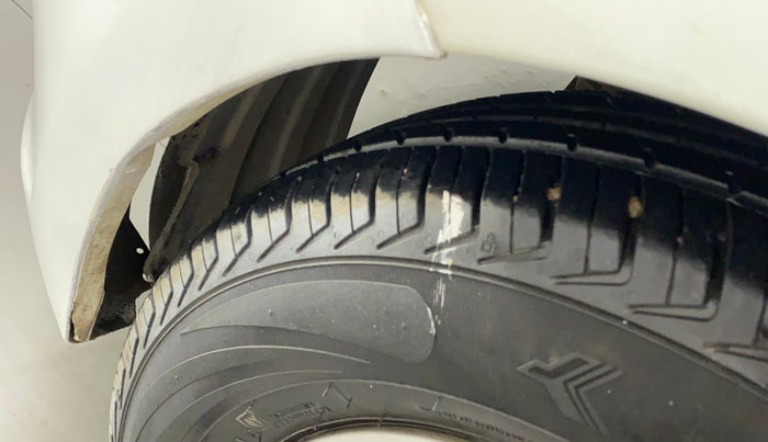 2011 Hyundai i10 MAGNA 1.2, Petrol, Manual, 82,130 km, Left fender - Lining loose